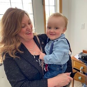 Meet your Posher, Laurie